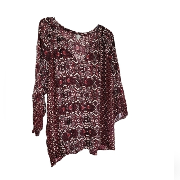 Cato Est. 1946 Plus size top 26/28W red and white print top - Picture 5 of 5
